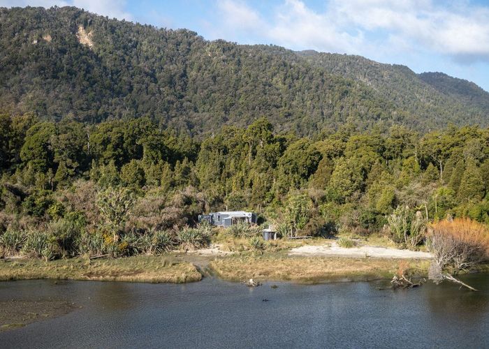  at 0 Paringa Rvr, Paringa, Haast