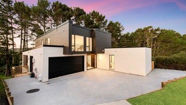  at 13 Greenstead Close, Flat Bush, Auckland