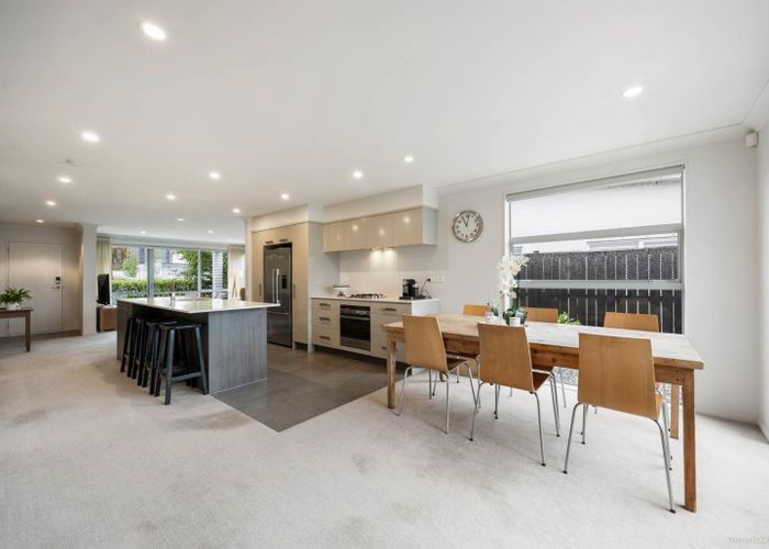  at 38 Barbarich Drive, Stonefields, Auckland