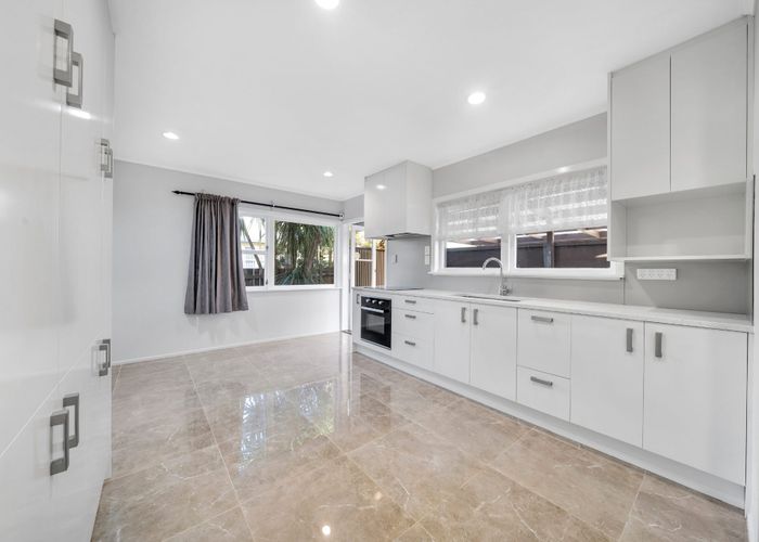  at 38 Pinedale Place, Henderson, Waitakere City, Auckland