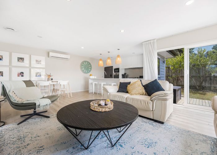  at 15 Somerset Place, Stanmore Bay, Rodney, Auckland