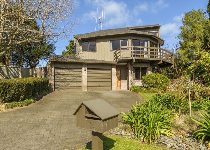  at 14 Holmburn Street, Welcome Bay, Tauranga