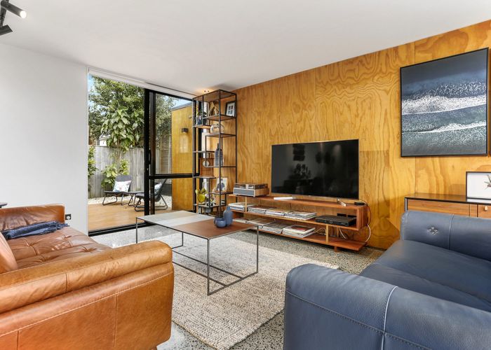  at 11A Norma Avenue, Te Atatu South, Auckland
