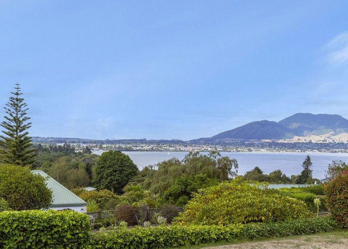  at 6 Scenic Heights, Acacia Bay, Taupo, Waikato
