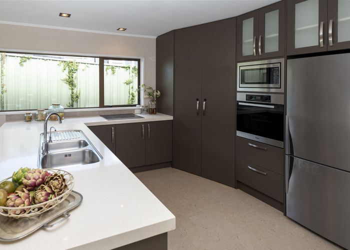  at 188 Bleakhouse Road, Mellons Bay, Auckland