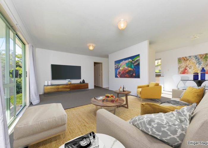  at 85B Fairclough Road, Beach Haven, Auckland