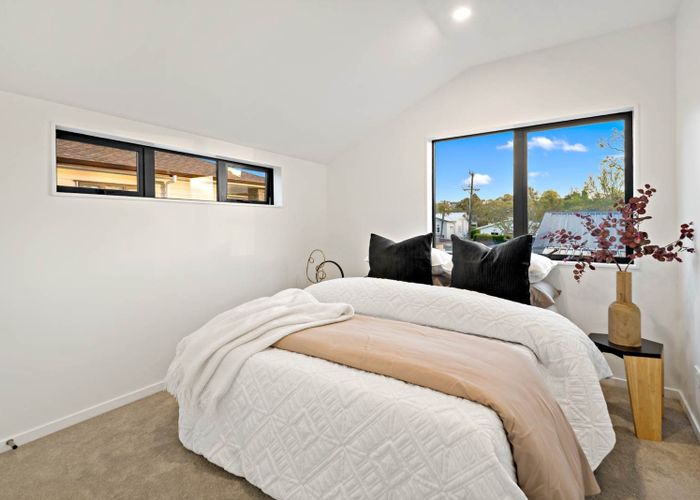  at 27D Haverstock Road, Sandringham, Auckland