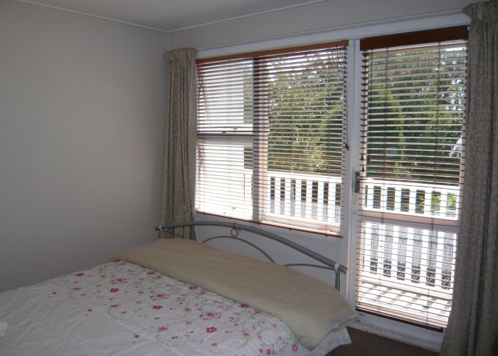  at 2/11 Amyes Road, Hornby, Christchurch