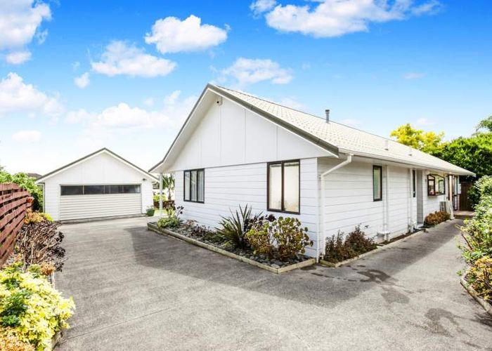  at 19b Kay Drive, Blockhouse Bay, Auckland City, Auckland