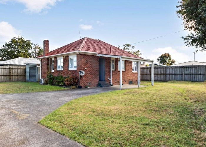  at 186A Henderson Valley Road, Henderson, Auckland