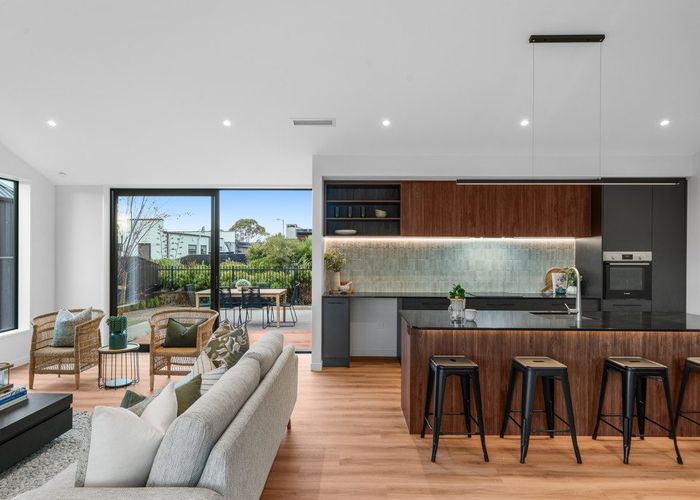  at 158 Gardiners Road, Harewood, Christchurch City, Canterbury