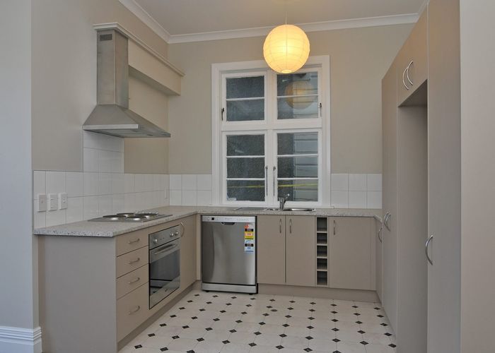  at 2/112 Austin Street, Mount Victoria, Wellington, Wellington