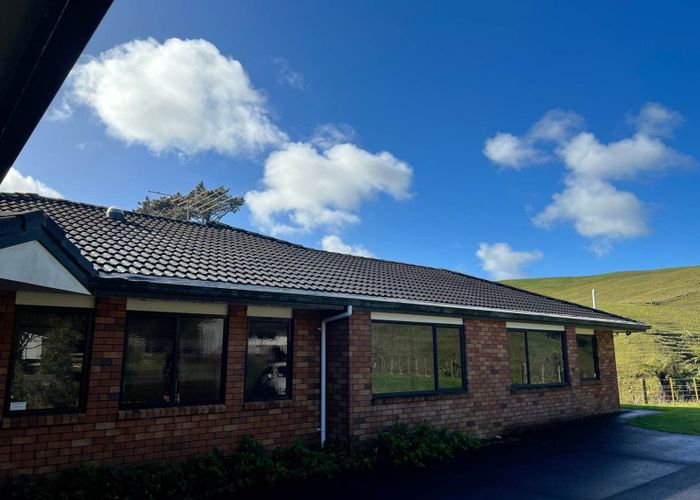  at 37 Coronation Road, Pollok, Pollok