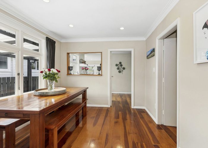  at 64 Airlie Road, Plimmerton, Porirua, Wellington