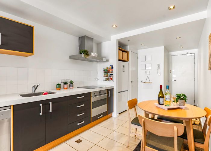  at 2E/245 Wakefield Street, Te Aro, Wellington, Wellington