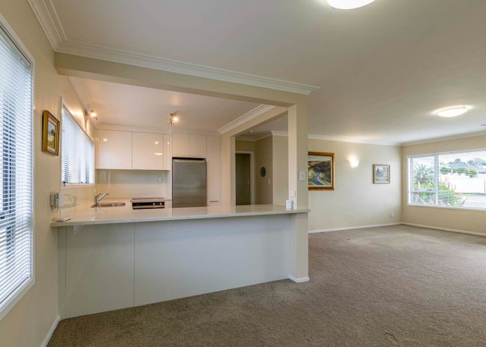  at 4/271 Tamaki Drive, Kohimarama, Auckland City, Auckland