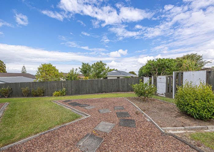  at 139 Everglade Drive, Totara Heights, Auckland