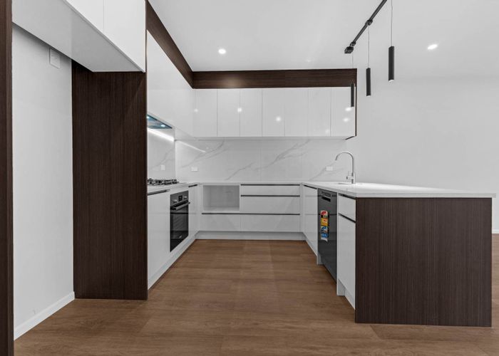  at 32B Hearth Street, Flat Bush, Manukau City, Auckland