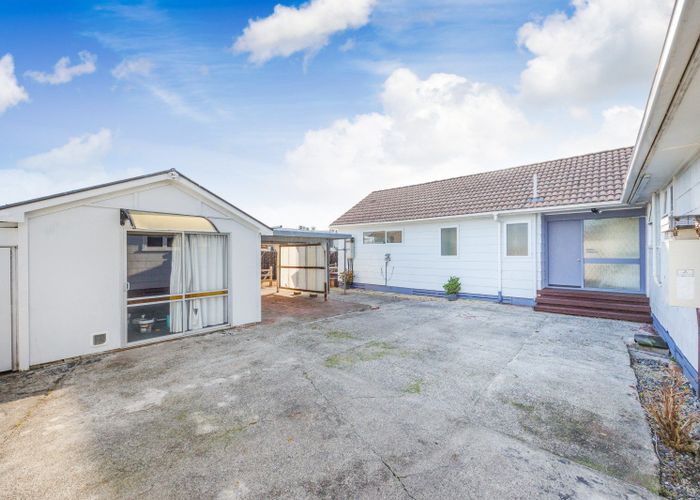  at 6 Thames Street, Roslyn, Palmerston North, Manawatu / Whanganui