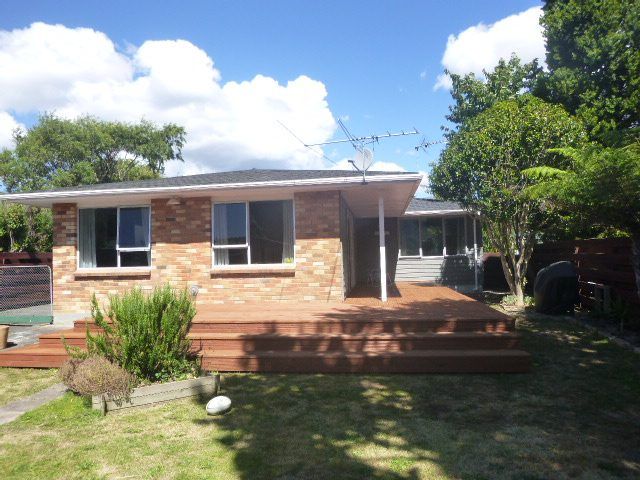  at 41 Brightwater Crescent, Totara Park, Upper Hutt, Wellington