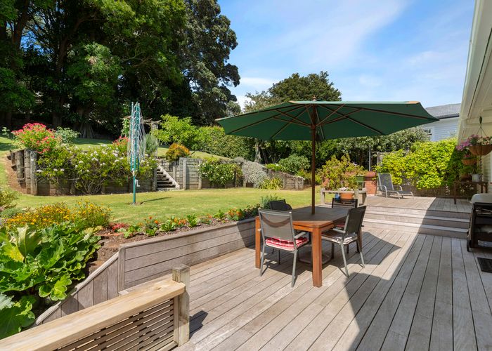  at 3 Budock Road, Hillsborough, Auckland