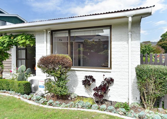  at 1/64 Roydvale Avenue, Burnside, Christchurch