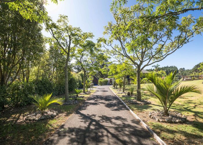  at 211 Paremoremo Road, Lucas Heights, Auckland