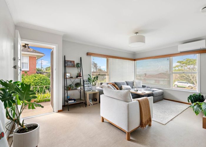  at 1/109 Ocean View Road, Hillcrest, North Shore City, Auckland