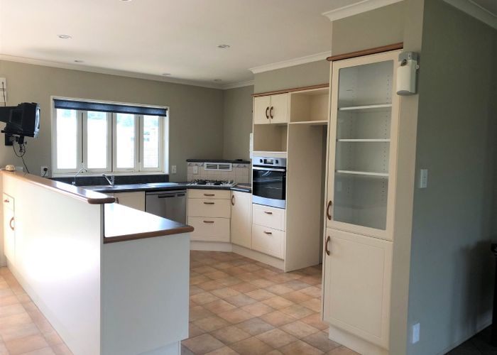  at 44 Kent Avenue, Waitarere Beach, Levin