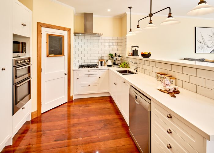  at 21 Standen Street, Karori, Wellington