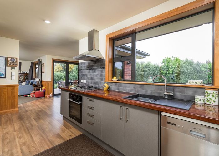  at 18 Mclean Street, Glenavy, Waimate, Canterbury