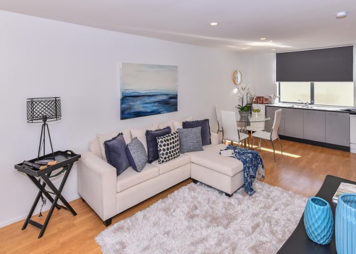  at 127N Queens Road, Panmure, Auckland