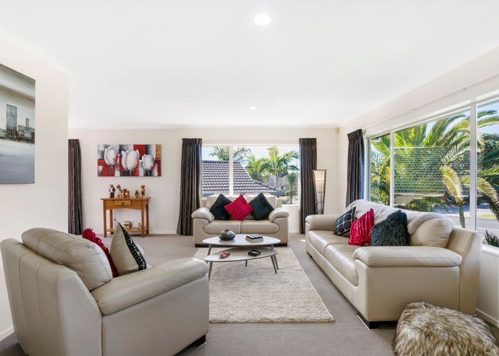  at 39 Moyrus Crescent, East Tamaki Heights, Auckland