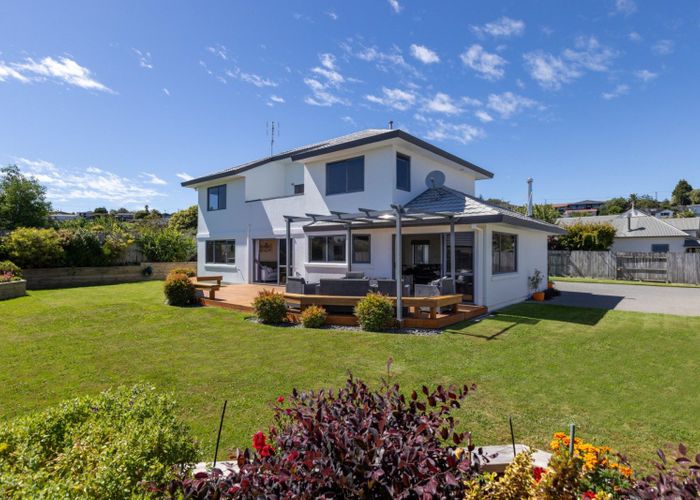  at 19 Amberley Crescent, Bethlehem, Tauranga