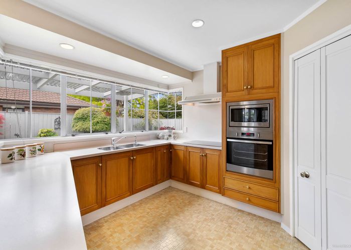  at 1 Adios Place, Conifer Grove, Takanini