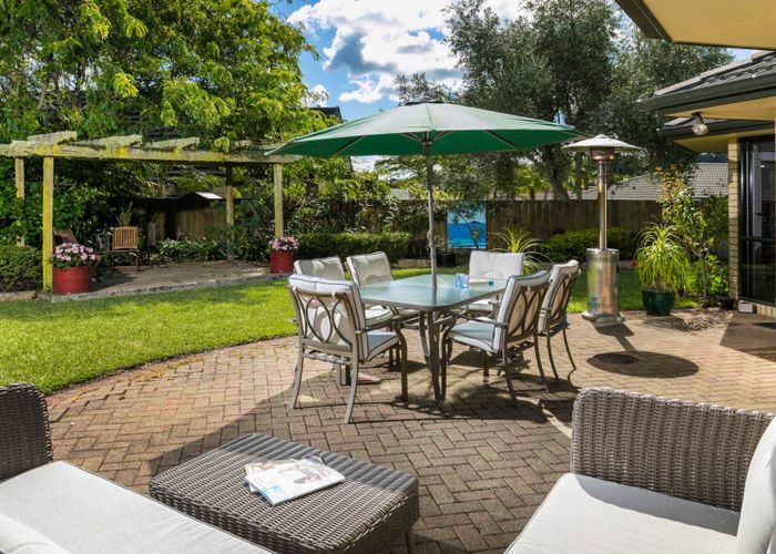  at 35 Te Wharau Drive, Greenhithe, Auckland
