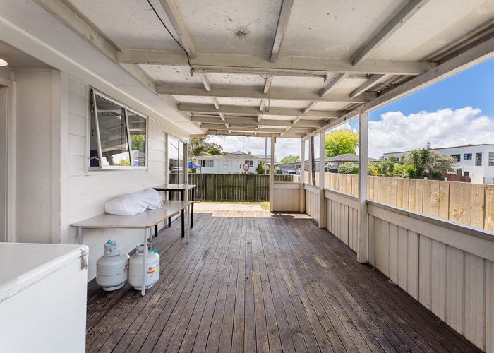  at 210 Wordsworth Road, Clendon Park, Manukau City, Auckland