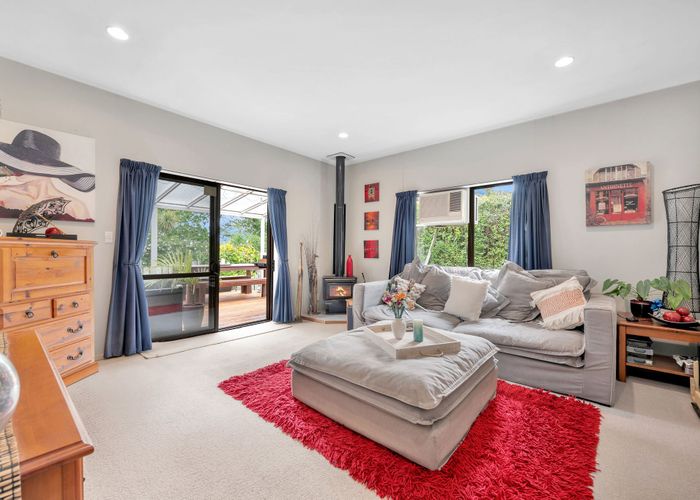  at 1/161 Aviemore Drive, Highland Park, Auckland