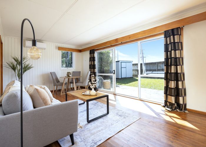  at 377 Triangle Road, Henderson, Waitakere City, Auckland