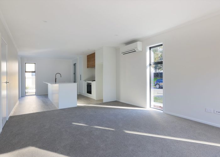  at 994-996 Taita Drive, Avalon, Lower Hutt, Wellington