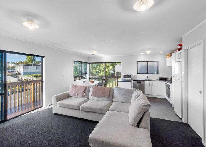  at 59 Reynella Drive, Massey, Waitakere City, Auckland