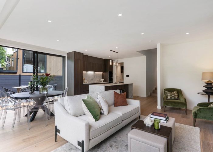  at 3/8 Westwood Terrace, Saint Marys Bay, Auckland City, Auckland