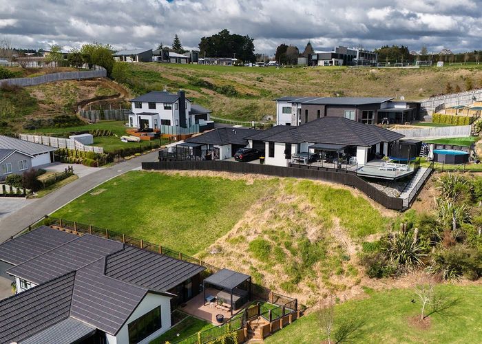  at 4 Kissling Terrace, Pyes Pa, Tauranga, Bay Of Plenty
