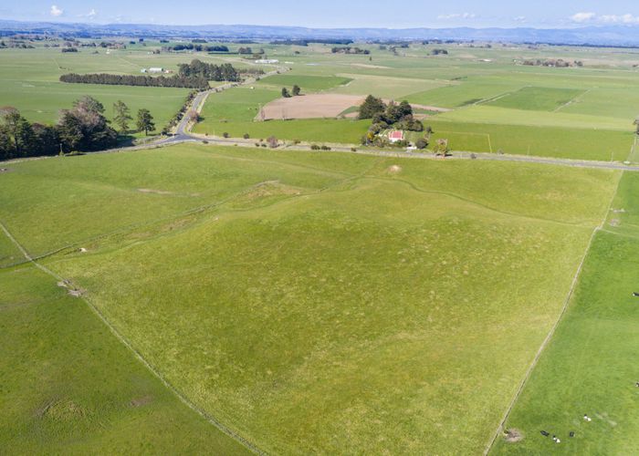  at 51 Short Road, Pahiatua