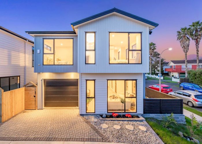  at 16A Vanbrugh Place, Bucklands Beach, Manukau City, Auckland