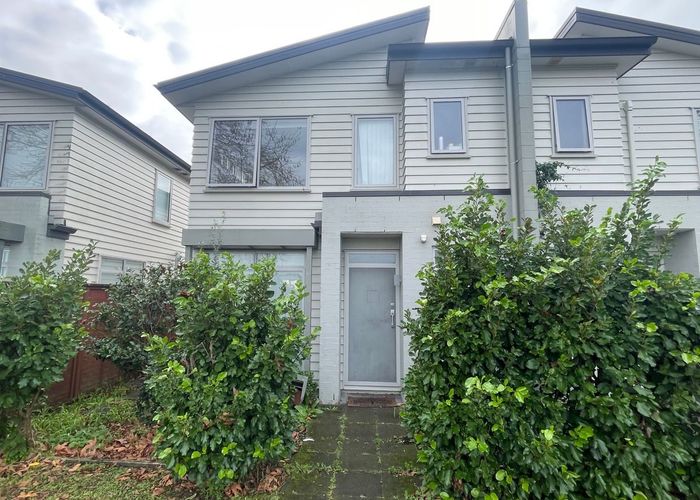  at 94 Flat Bush School Road, Flat Bush, Manukau City, Auckland