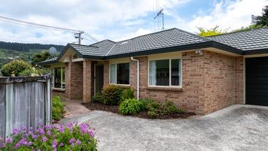  at 1B Kereru Bend, Tawa, Wellington
