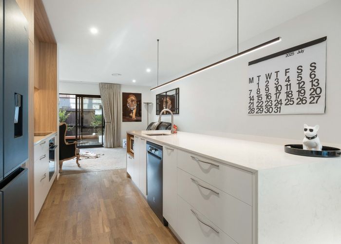  at 4/20 Rhodes Street, Merivale, Christchurch City, Canterbury