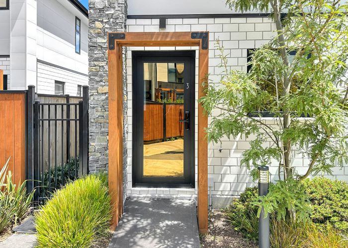  at 3/4 Johnston Grove, Taita, Lower Hutt, Wellington