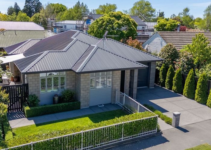  at 3 Woodford Terrace, Ilam, Christchurch